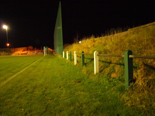 Sportplatz im Hudeweg - Sundern/Sauerland-Amecke