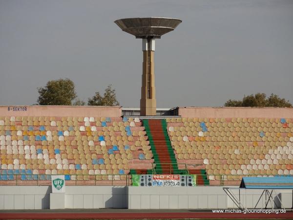 Turon stadioni - No'kis (Nukus)