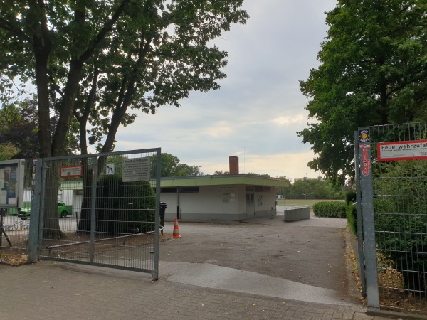 Bezirkssportanlage Nippes - Köln-Nippes
