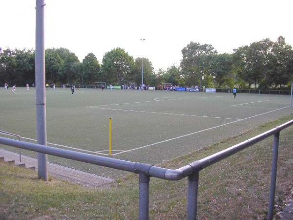 Reinhart von Hymmen-Sportanlage Platz 2 - Erkrath-Unterfeldhaus