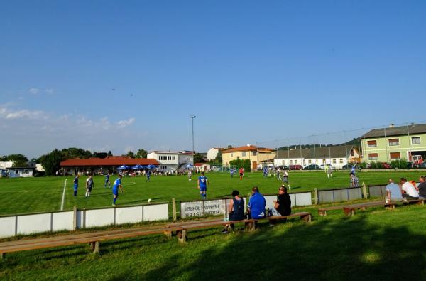 Sportplatz Hof - Hof am Leithaberge
