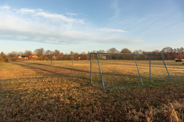 Sportanlage Schwarzer Weg Platz 2 - Kirch Jesar