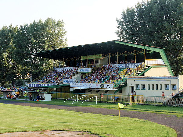 Futbalový štadión Levice - Levice