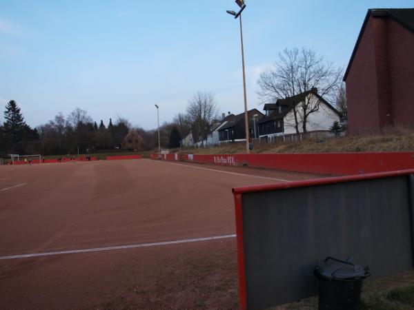 Sportplatz Rudolf-Harbig-Straße - Mülheim/Ruhr-Heißen