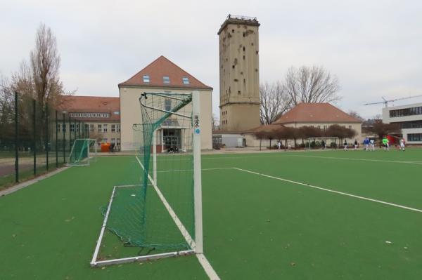 Sportplatz Grundschule am Wasserturm - Berlin-Heinersdorf