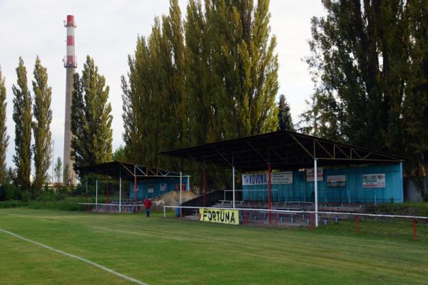 Stadion TJ Slovan Lysá nad Labem - Lysá nad Labem