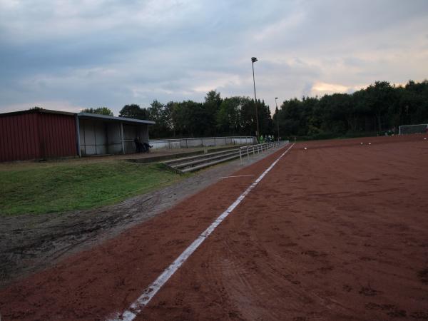 Bezirkssportanlage Am Hessenteich Platz 2 - Bochum-Langendreer