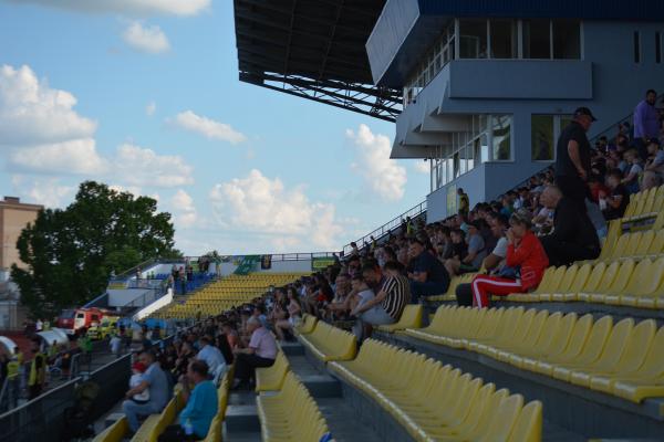 Tsentralnyi Stadion - Zhytomyr