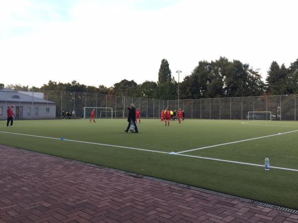 Sportanlage Haarlemer Straße Platz 2 - Berlin-Buckow