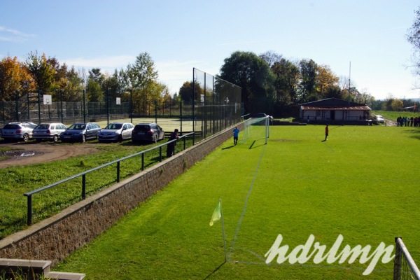 Fotbalové hřiště Kněževes - Kněževes u Rakovníka