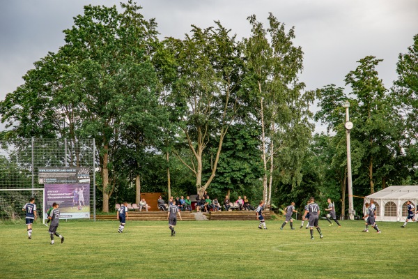Sportplatz an der Floßmühler Höh' - Grünhainichen-Borstendorf