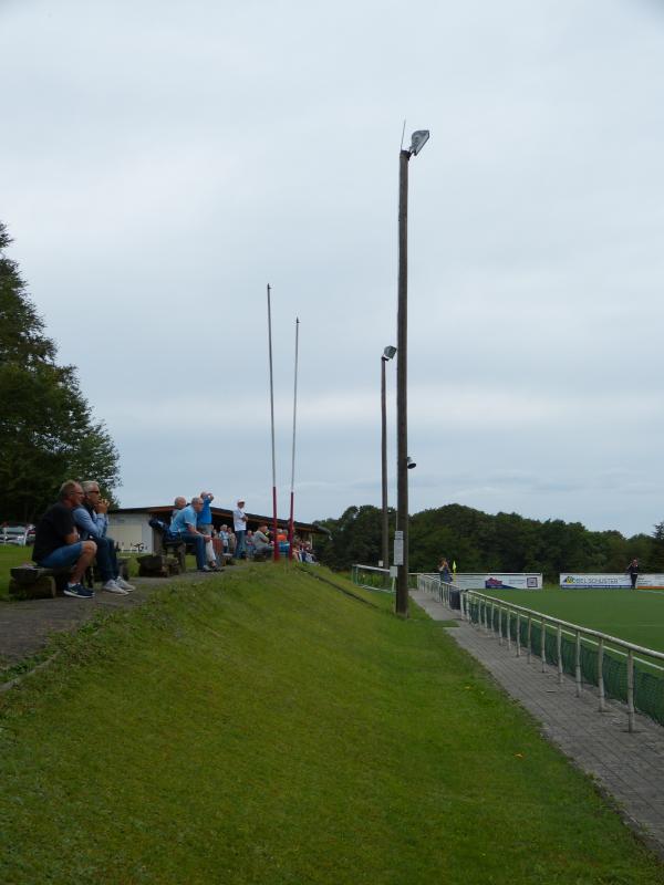 Sportplatz Rossenbach - Waldbröl-Rossenbach