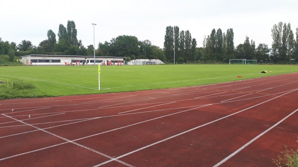 Stadion Rennbahnstraße - Berlin-Weißensee