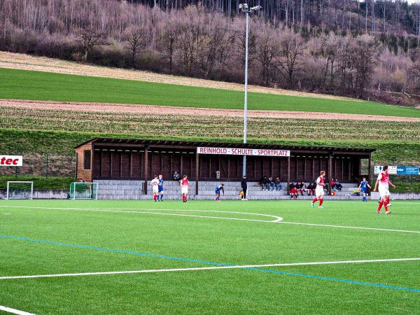 Reinhold-Schulte-Sportplatz - Eslohe/Sauerland-Reiste