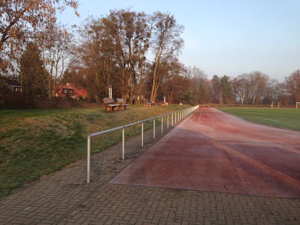 Sportanlage Heinrich-Zille-Straße - Stahnsdorf