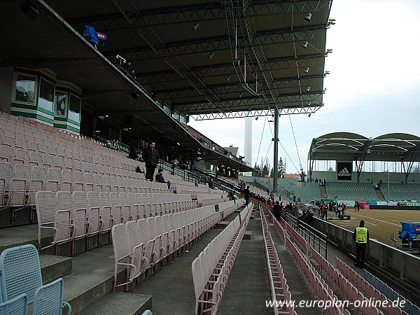 Gerhard-Hanappi-Stadion - Wien