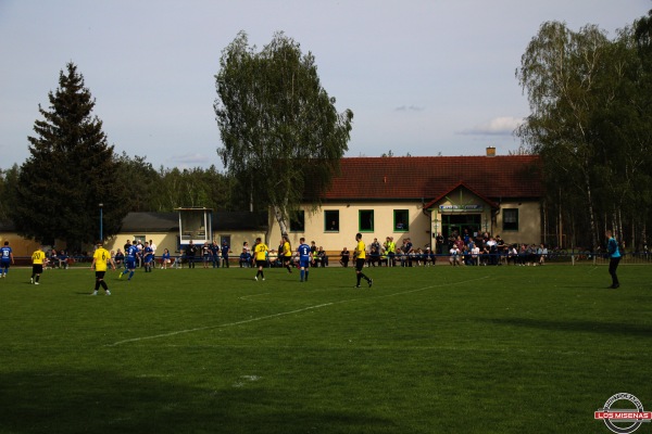 Sportplatz Lichterfeld - Lichterfeld-Schacksdorf