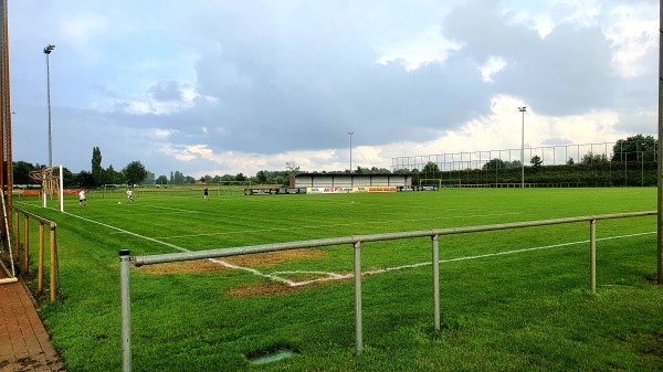 Sultan Stadion Sint-Dympna Terrein 2 - Geel-Sint-Dympna