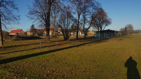 Sportplatz im Rundweg - Roßleben-Wiehe-Donndorf