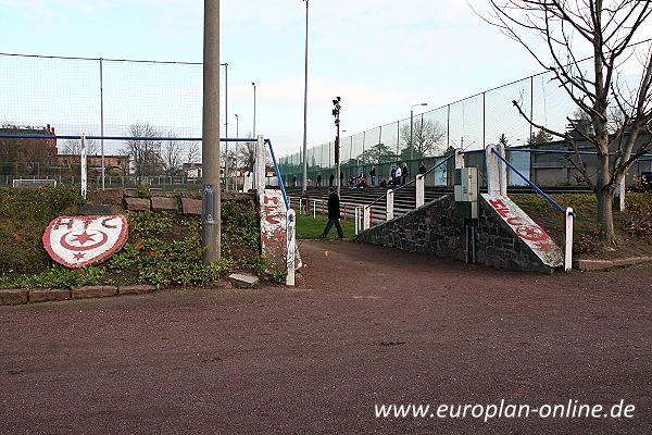 Stadion Böllberger Weg - Halle/Saale-Gesundbrunnen