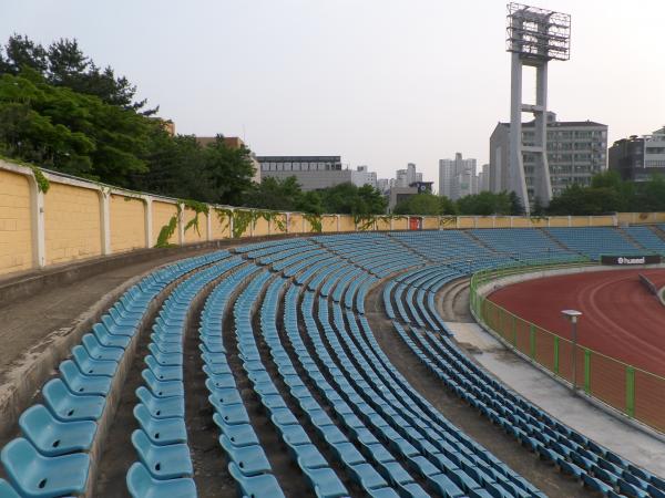 Hyochang Stadium - Seoul