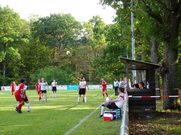 Sportplatz Zur Hoor - Gladenbach-Mornshausen