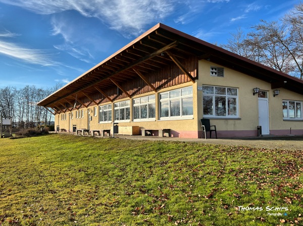 Sportplatz Neuhausen - Neuhausen ob Eck