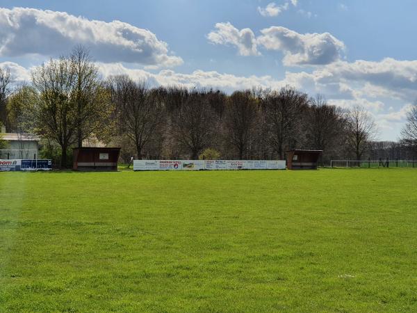 Sportplatz Chausseestraße - Göritz