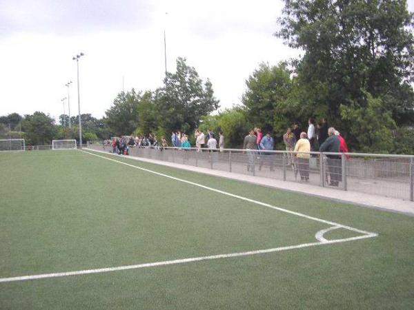 Bezirkssportanlage Am Bandsbusch Platz 2 - Hilden