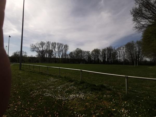 Stadion am Bahndamm - Nebenplatz Ententeich - Lippstadt-Overhagen