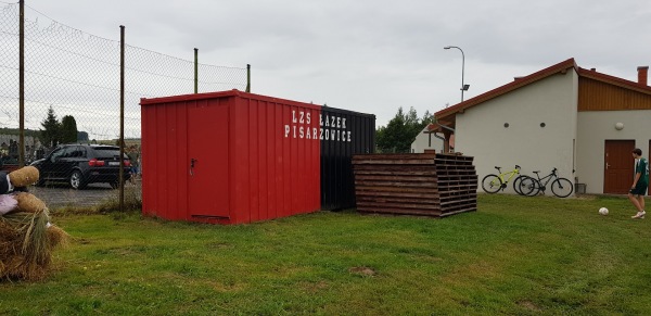 Boisko w Pisarzowicach - Pisarzowice