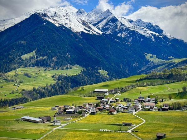 Sportplatz Sogn Bistgaun - Degen