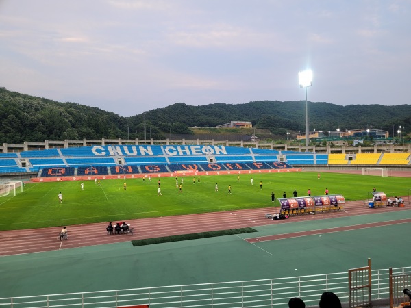 Chuncheon Songam Sports Town Main Stadium - Chuncheon