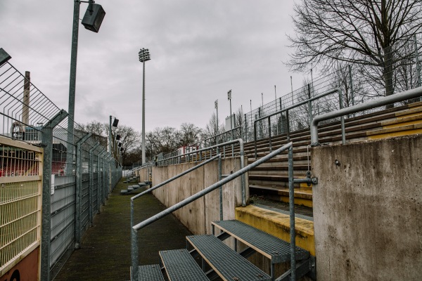 Paul-Janes-Stadion - Düsseldorf-Flingern