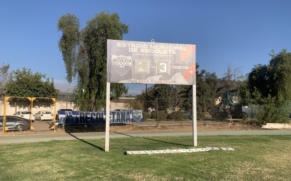 Estadio Popular de Recoleta Leonel Sánchez - Recoleta