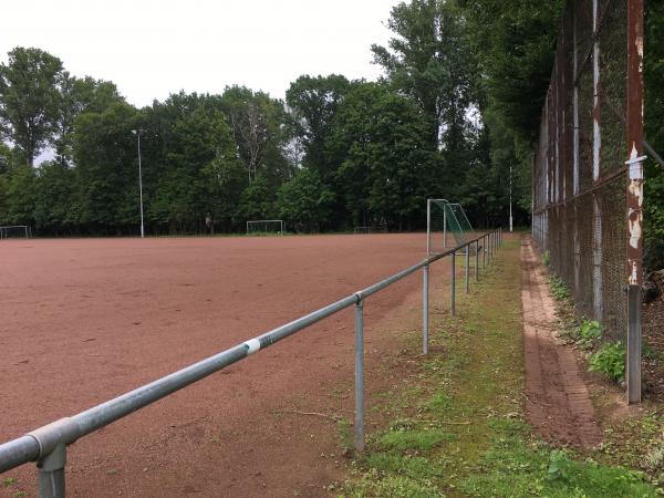 Hubert-Schäfer-Sportpark Platz 3 - Neuss