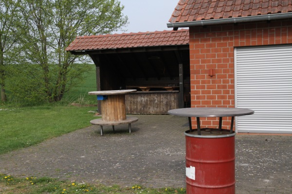 Sportplatz Großeneder - Borgentreich-Großeneder
