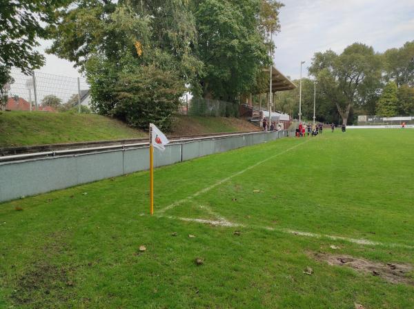 Dorotheen-Kampfbahn der Bezirkssportanlage Lohberg - Dinslaken-Lohberg