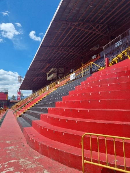 Estadio Alejandro Morera Soto - Alajuela