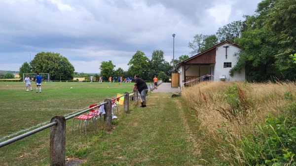 Waldstadion - Lülsfeld