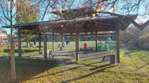 Sportplatz Oberstufenzentrum Max-Bill-Schule - Berlin-Weißensee