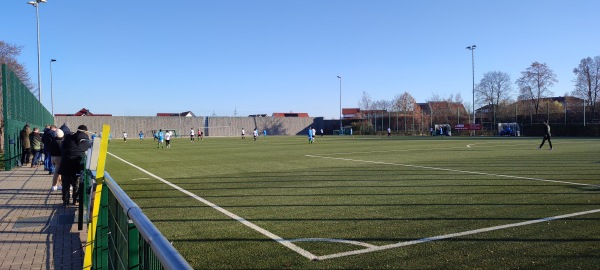 Bezirkssportanlage Gehrden B-Platz - Gehrden