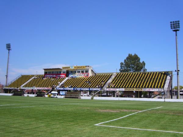 Estadio Fragata Presidente Sarmiento - San Justo, BA