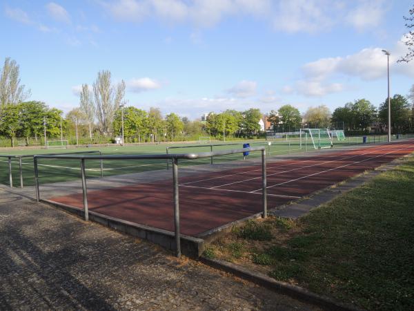 Sportplatz Am Zehntenhof - Wiesbaden-Schierstein