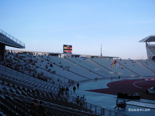 Atatürk Olimpiyat Stadyumu - İstanbul