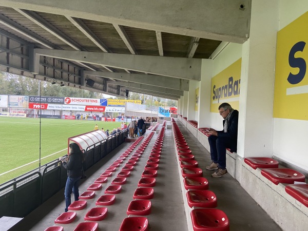Stadion Poezelhoek - Wevelgem-Gullegem