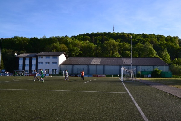 Sportplatz Auf der Au - Neunkirchen/Siegerland