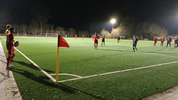 Kleines Alsterstadion B-Platz - Tangstedt/Stormarn-Wilstedt
