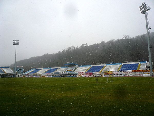 Stadionul Jean Pădureanu - Bistrița