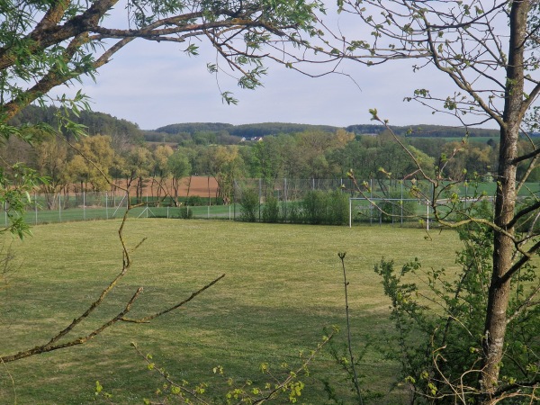 Sportplatz Grundschule Igensdorf - Igensdorf